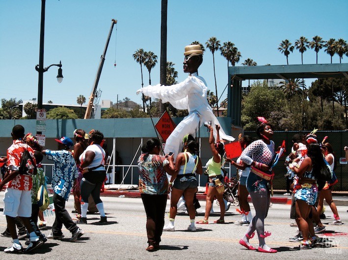 carnaval-hollywood-boulevard