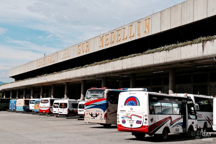 Bus Medillin Colombie