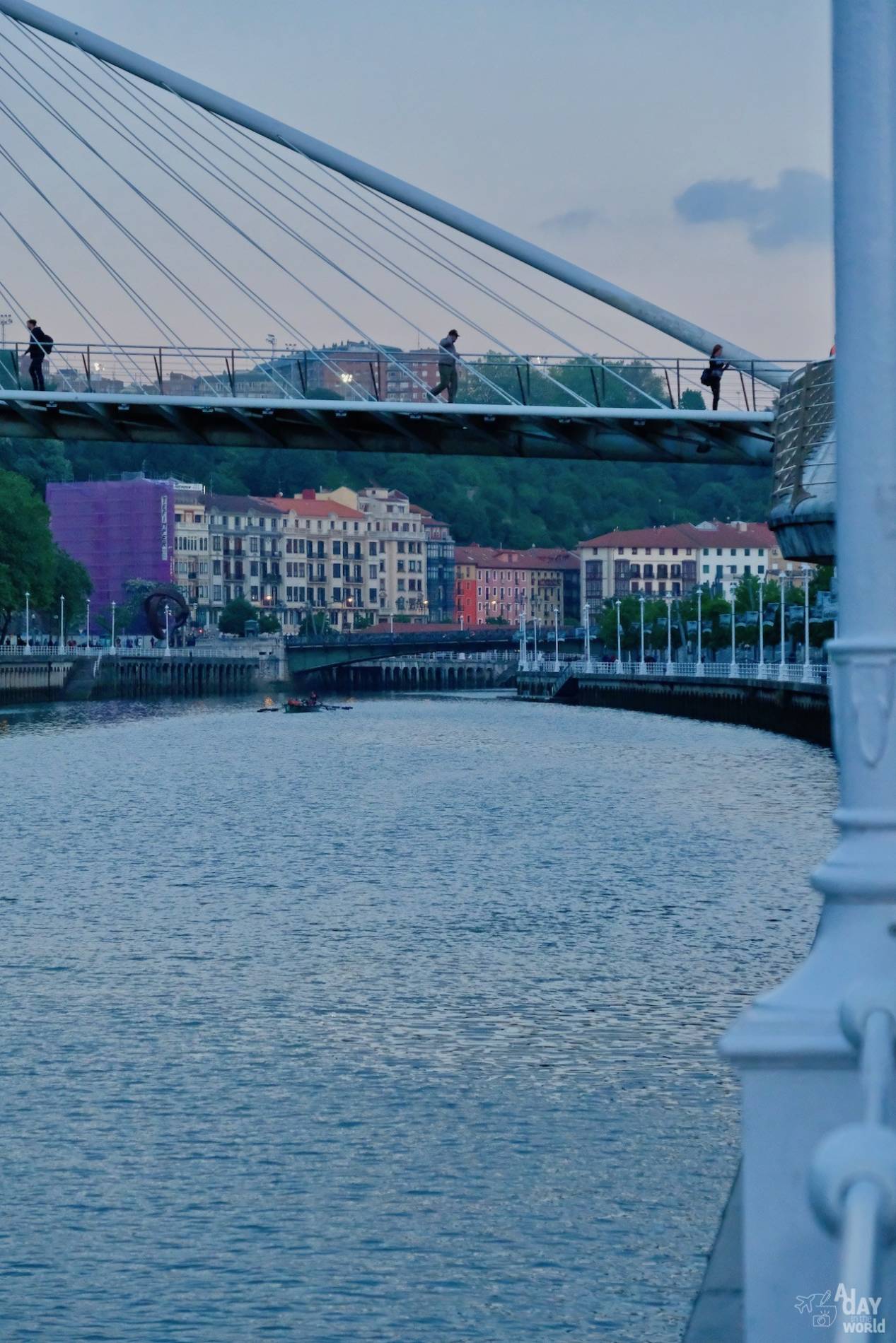 pont zubuzuri bilbao