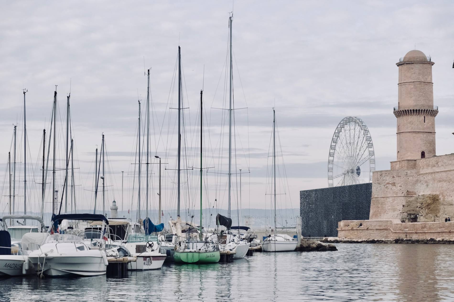 vue-vieux-port-marseille