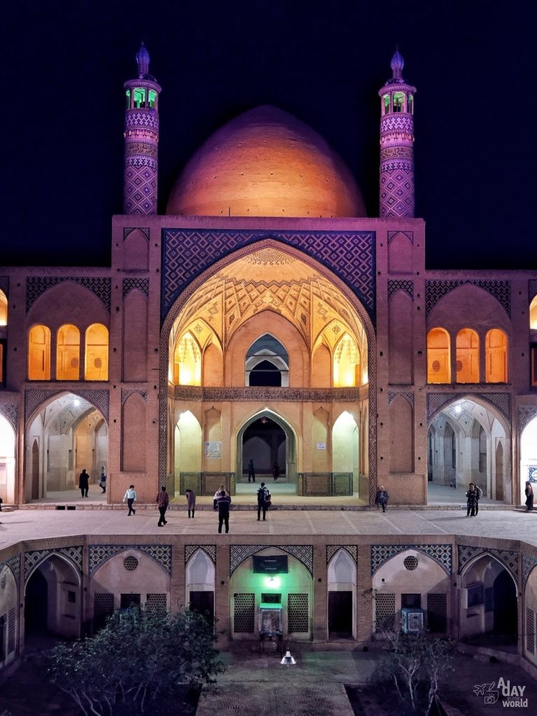 agha-borzog-kashan-iran-2