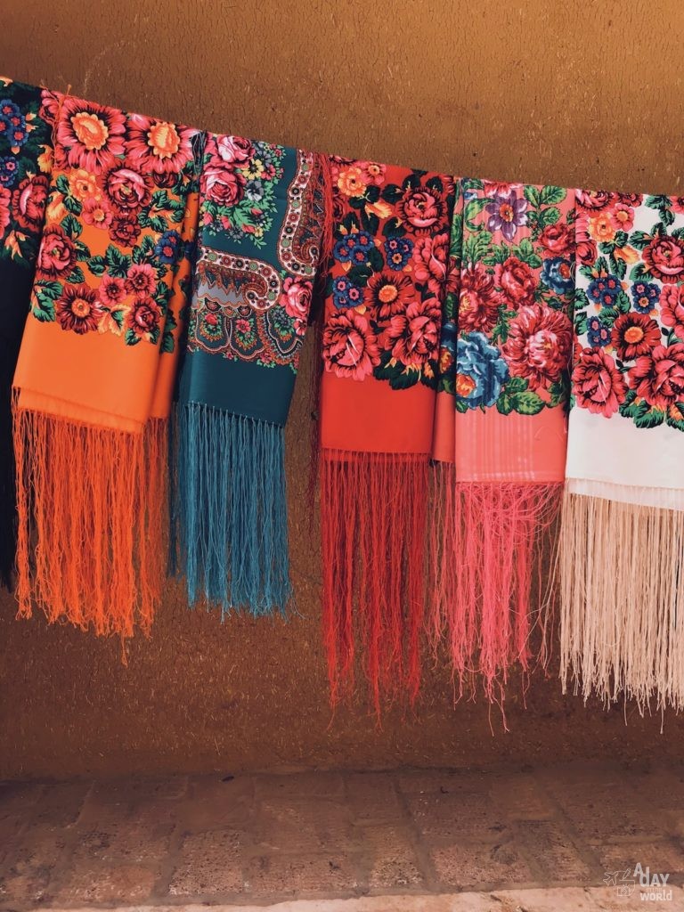 foulard-fleur-abyaneh-iran