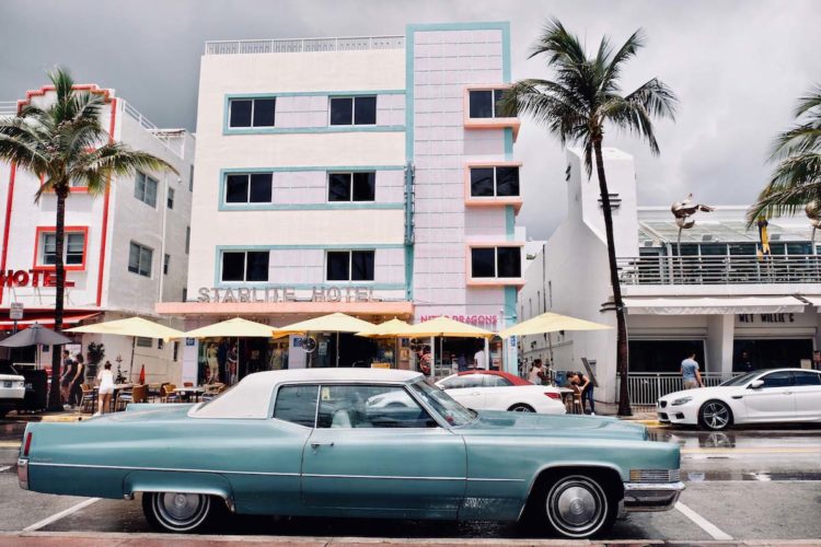 art-deco-miami-beach-2